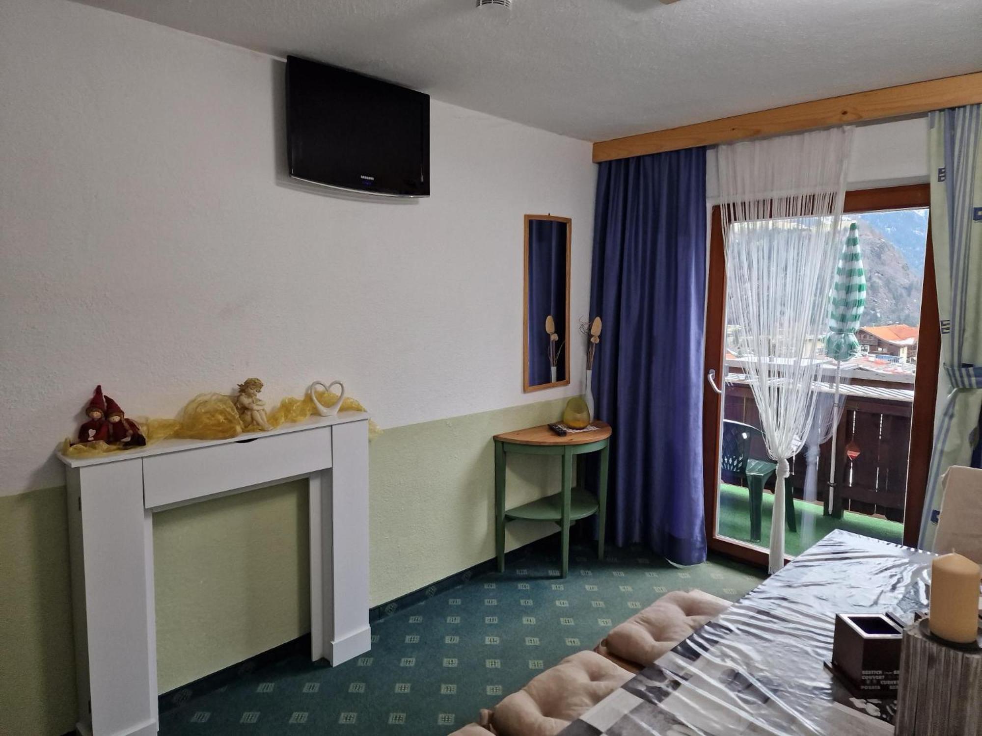 Gaestehaus Fernblick Sautens Bagian luar foto